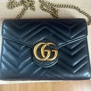 Gucci Marmont chain leather shoulder bag